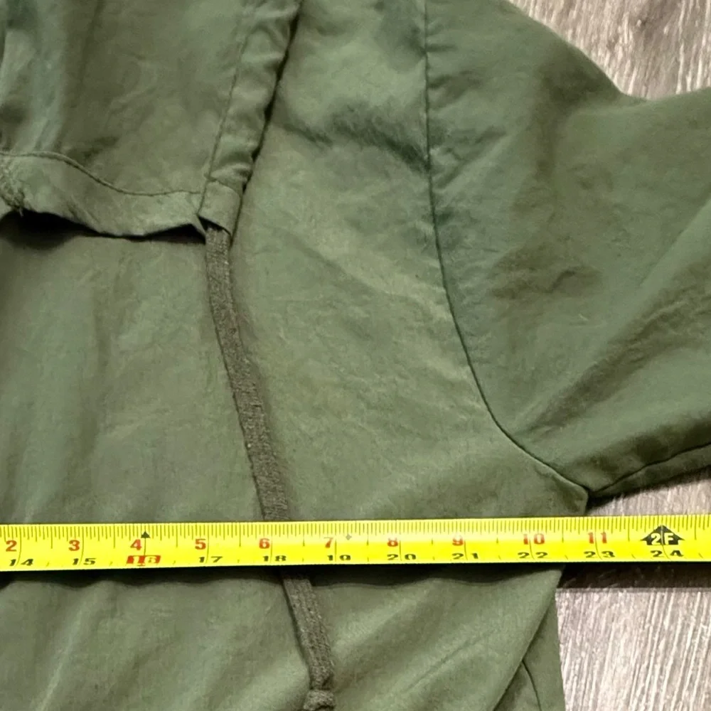 #2) Lightweight Green Hooded Jacket with  Skull detail back ( armpit 22 1/2” - Picture 8 of 8